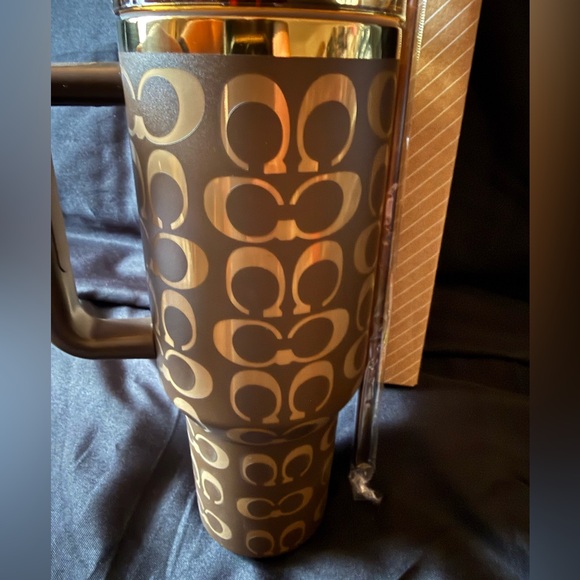 New Stanley 40oz Brown Laser Engraved CoachGold Patterned w/ Brown Straw - Picture 7 of 8